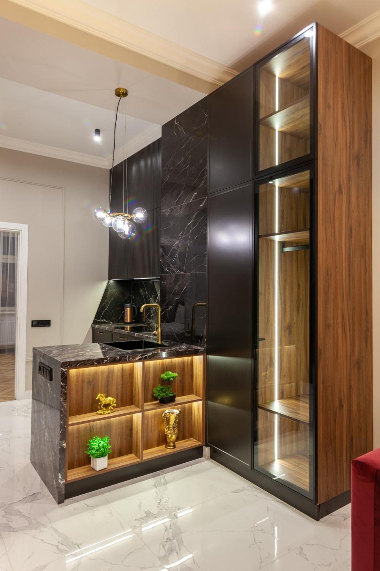 Apartament Leogrand Vip On Svobody Avenue 43 Lwów Zewnętrze zdjęcie
