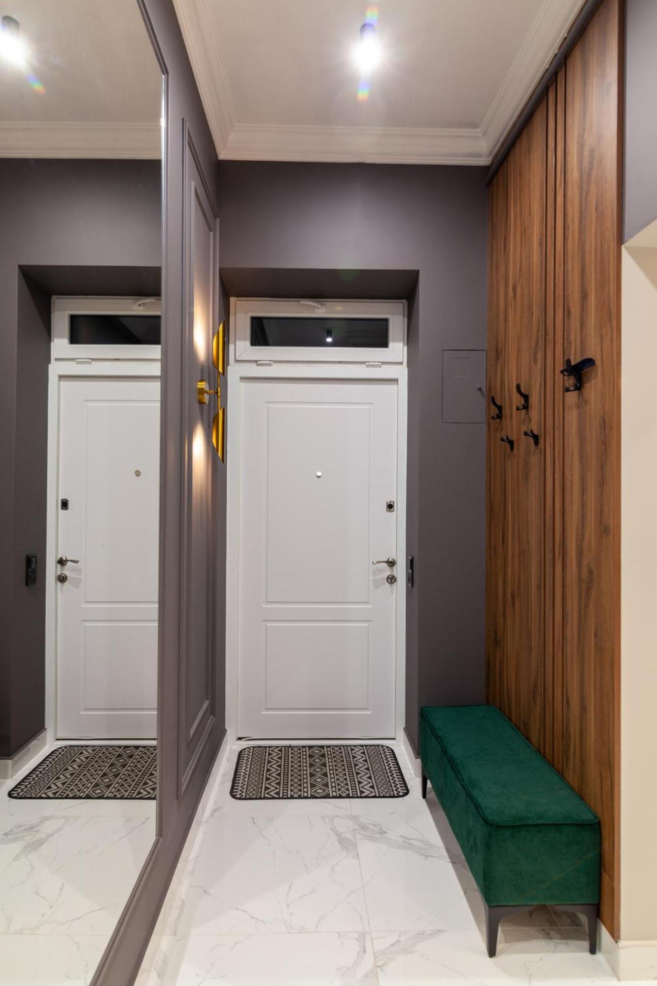 Apartament Leogrand Vip On Svobody Avenue 43 Lwów Zewnętrze zdjęcie